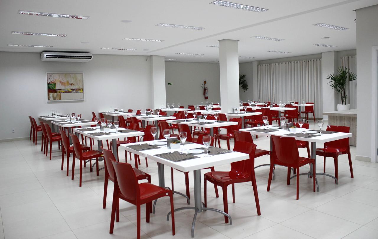 Vera Cruz Business Hotel Acailandia Extérieur photo